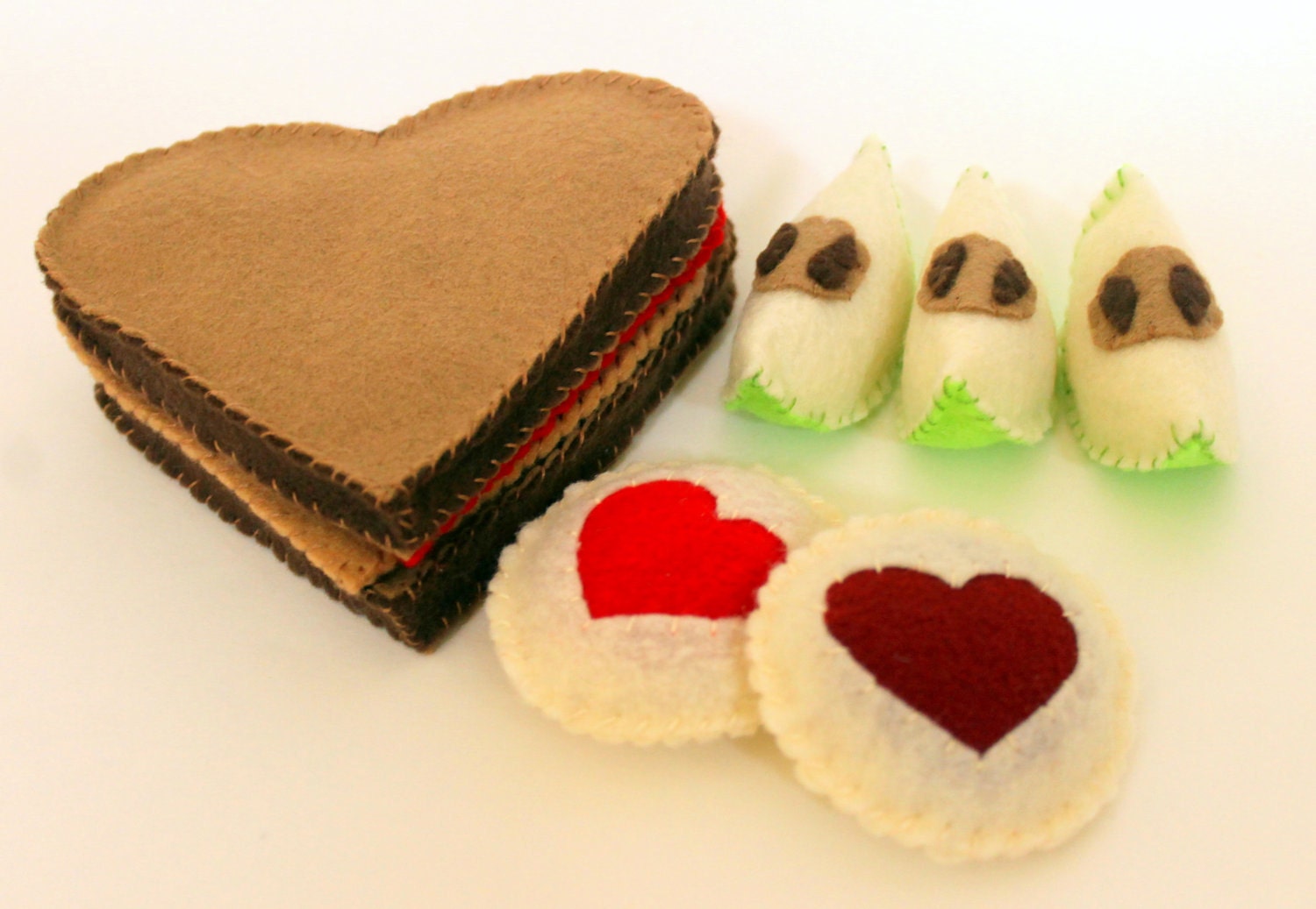 Heart Shaped Peanut Butter and Jelly Sandwich Felt Food Lunch Set