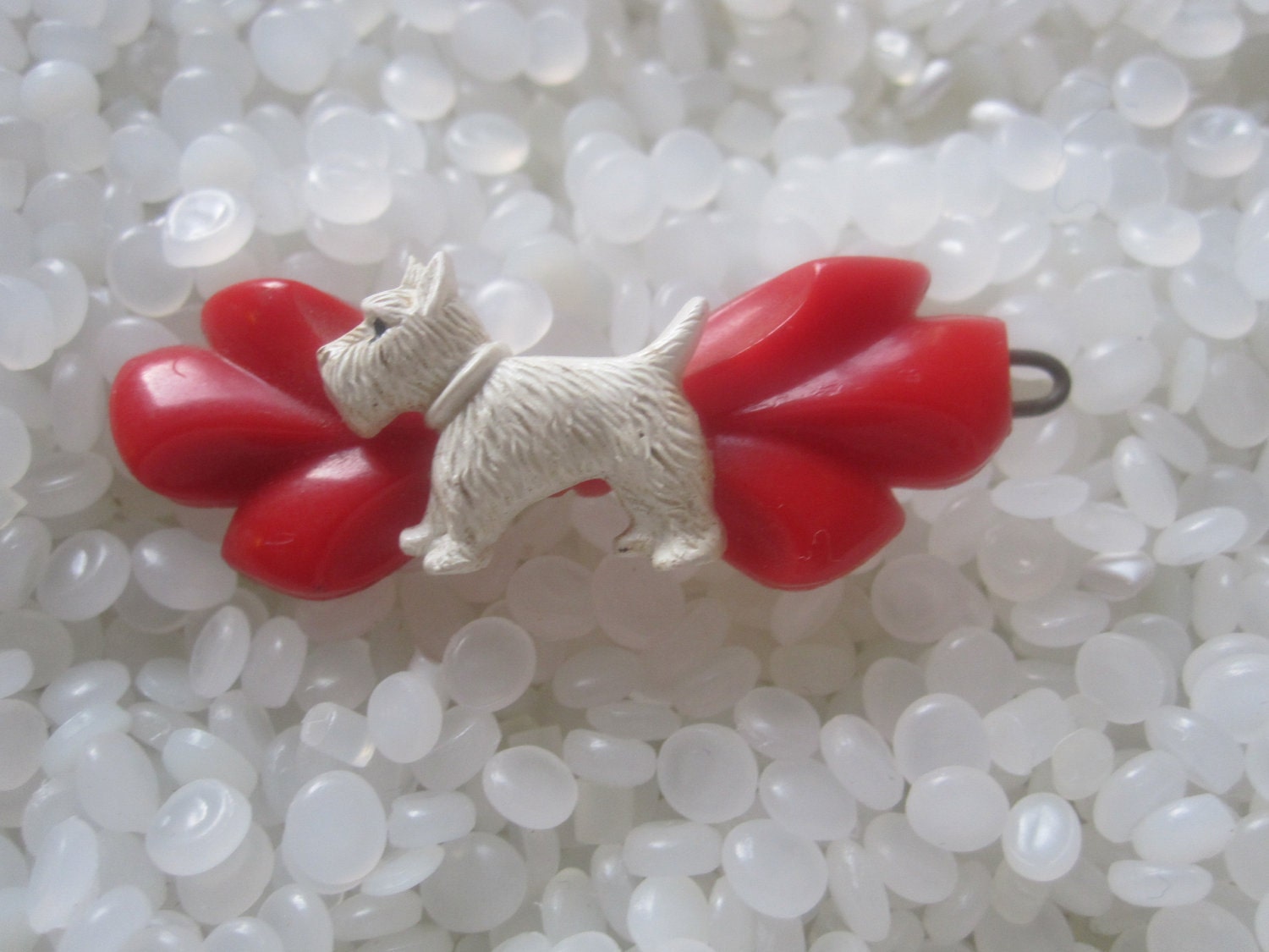 vintage barrette red bow with  a little scottie dog
