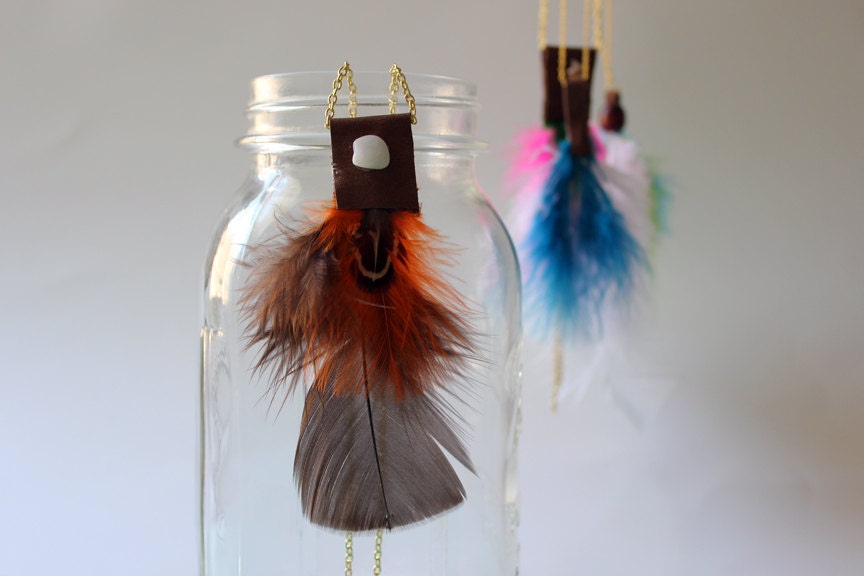 Indian Feather Necklace / brown & orange