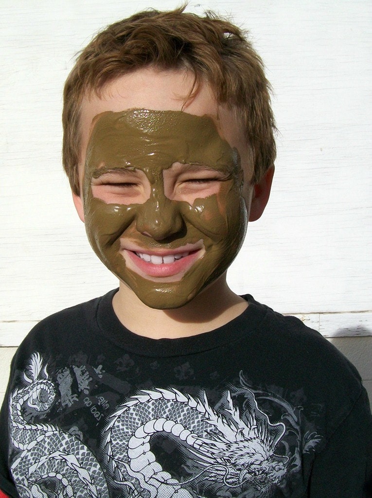 Geranium Austrailian Green Clay, Honey & Green Tea Facial, and Body Wrap