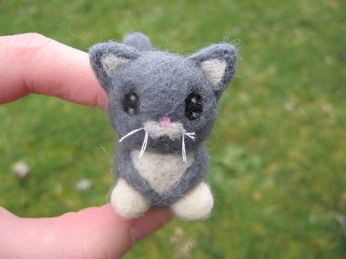 Tibbs the Gray and White Kitty needle felted cat