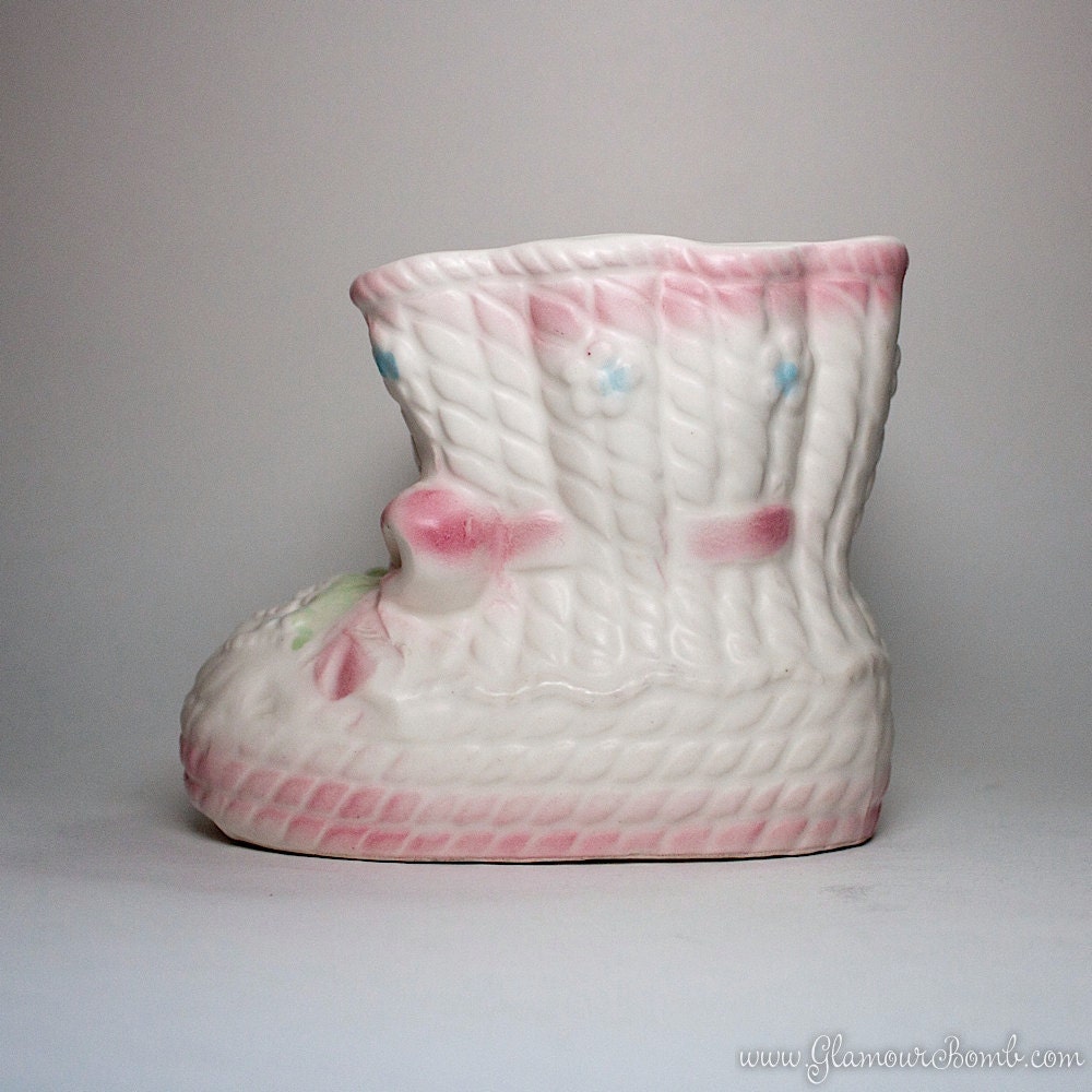 Vintage Relpo Pink Baby Girl Booties Planter Vase - 1352M - Made in Japan