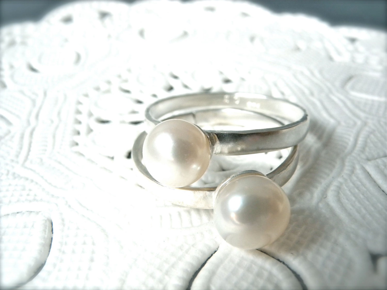 Pearl Ring Simple Pearl Silver Band Elegant by ChristianJessie Pearl Ring Simple Pearl Silver Band Elegant by ChristianJessie