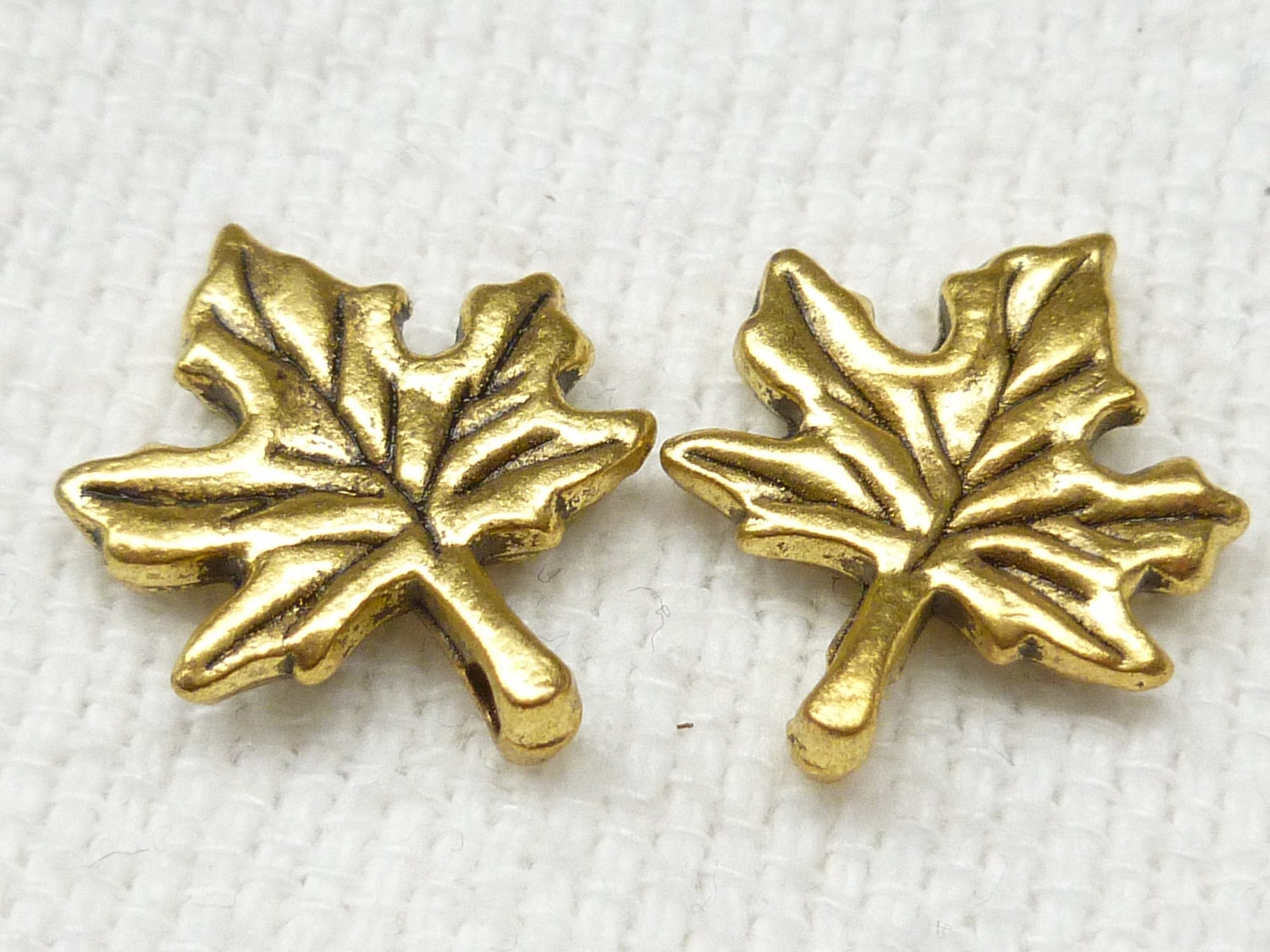 Gold Tone Maple Leaf Charms (10)