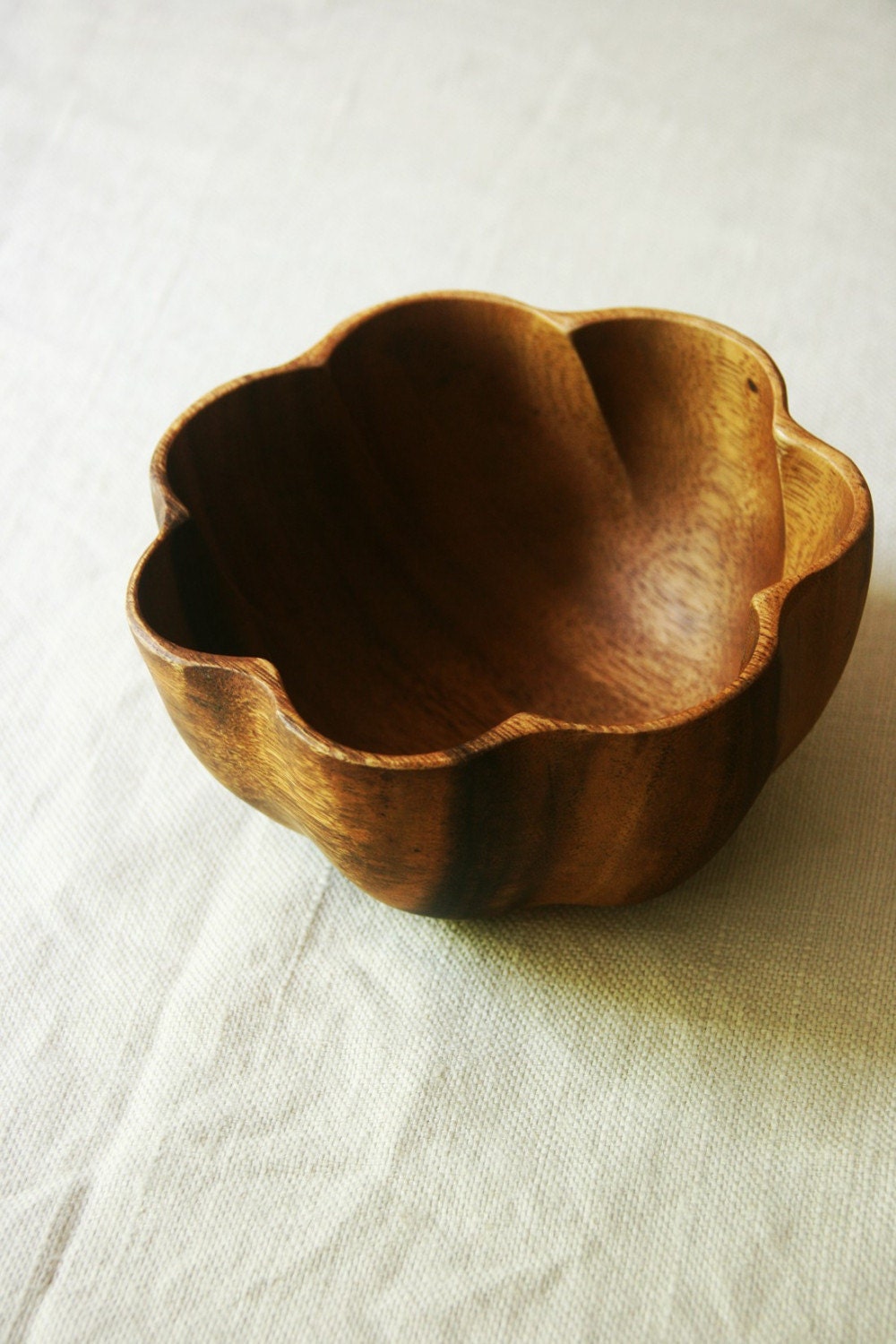 Nymphaea Flared Acacia Wooden Bowl