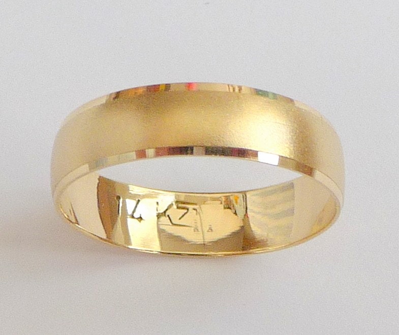 Gold 14kt wedding band men and woman domed ring with sandblast finish