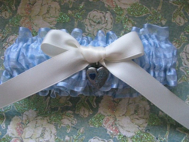 Light blue robbins egg blue wedding garter with ivory ribbon and antique
