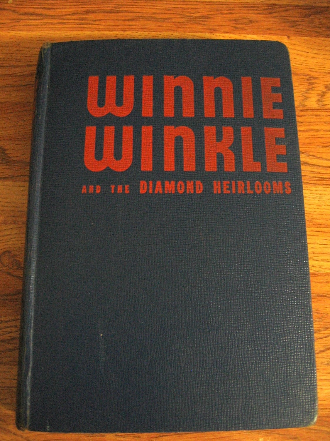 Winnie Winkle and the Diamond Heirlooms (An original story based on Martin Branner's famous newspaper strip 