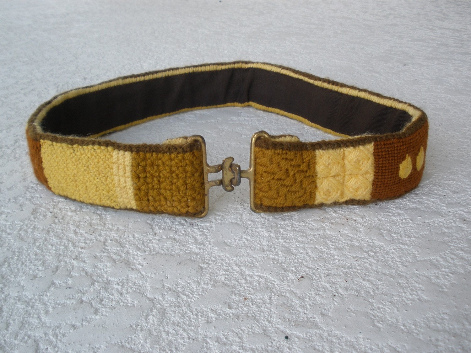 Amazon.com: Art of Thread Crochet Bears (9781411641518): Edith