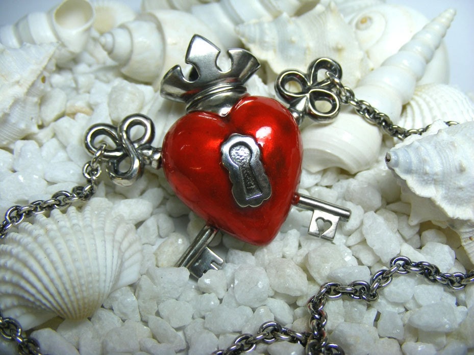 Traditional Tattoo Style Crown Heart and keys red enamel pendent and solid 
