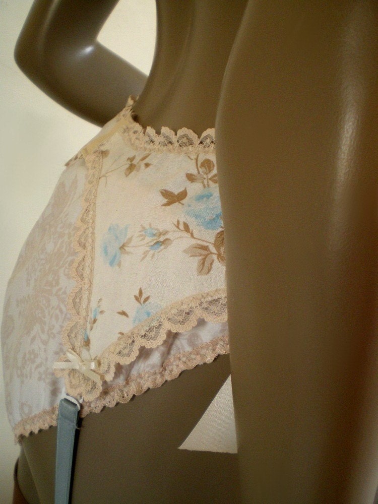 Vintage Style Garter Belt Handmade Baby Blue Roses Cotton And Lace Bridal
