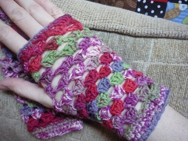 Crochet Pattern: Fingerless Gloves with Ties - Yahoo! Voices