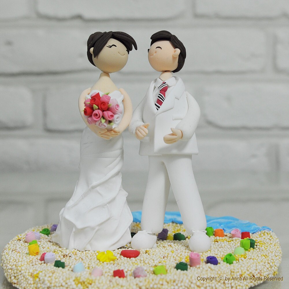 Heart shaped cake topper