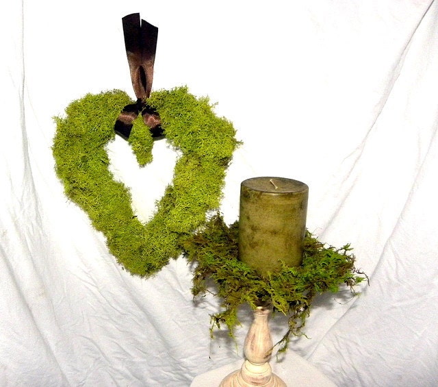 Large Spring Green Heart Wreath Of Reindeer MossWedding decorCottage 