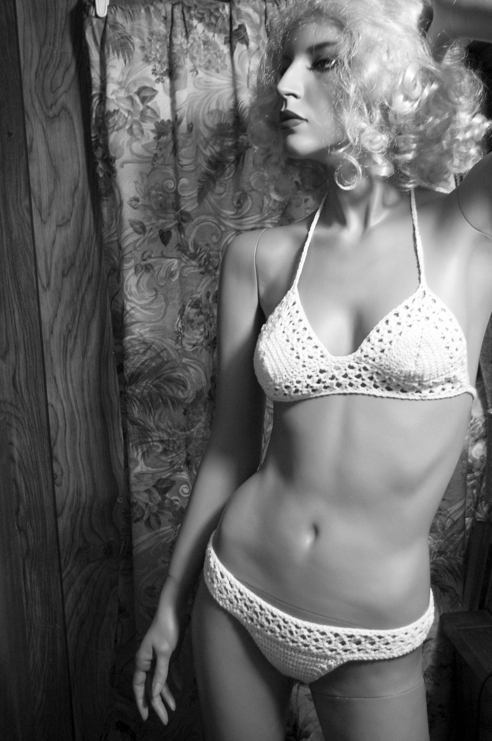 micro bikini の掲示板投稿写真＆画像
