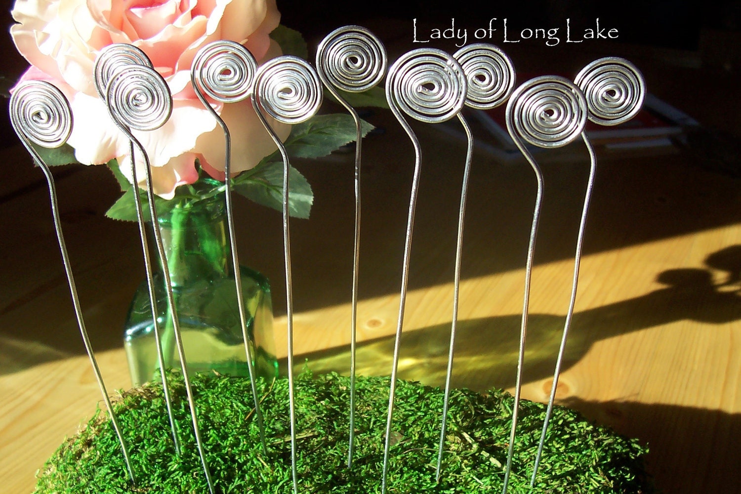 Spiral Wire Wedding Place Card