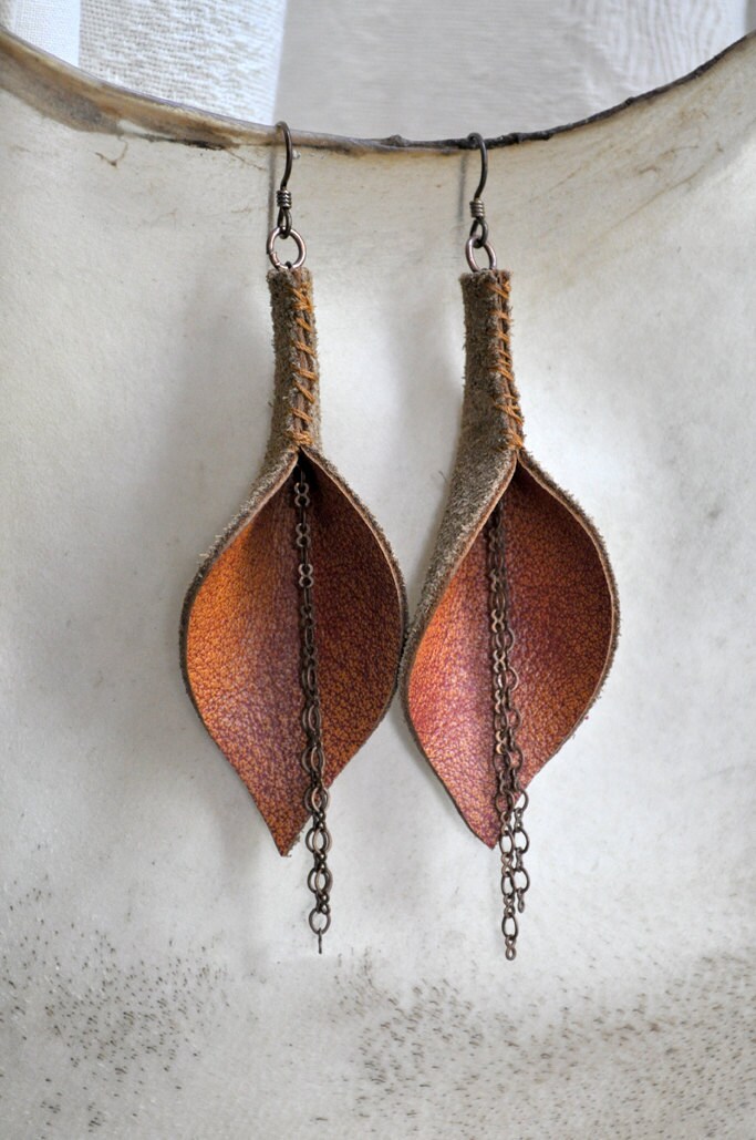 Leather earrings