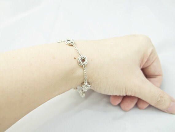 Baby Love Knots bracelet by JeannieRichard
