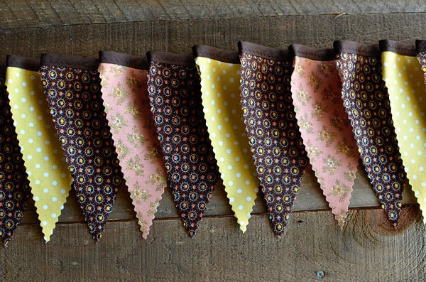 Earthy Vintage Bunting Banner with 12 Flags From intimateweddings