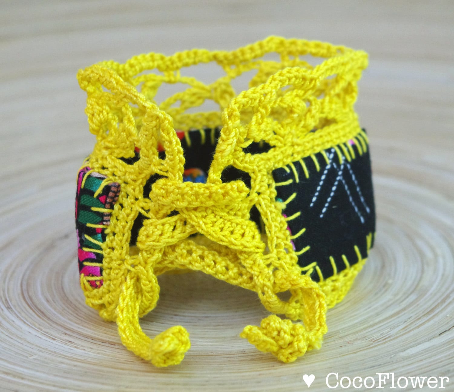 Bracelet jaune dentelle tissu japonais