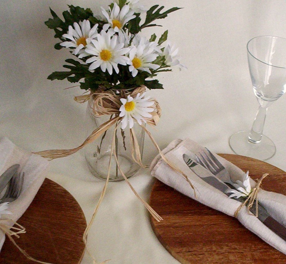 DIY Wedding Centerpieces Daisies Rustic Wedding Chic silk flowers