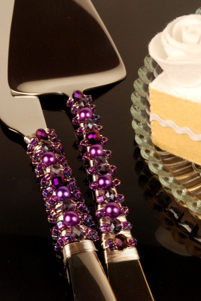 Grape purple wedding cake server and knife handmade by The Vintage Wedding