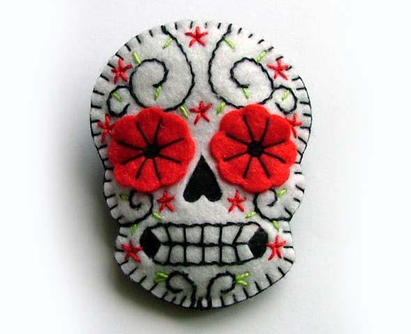 Day of the Dead Mexican Sugar Skull Brooch