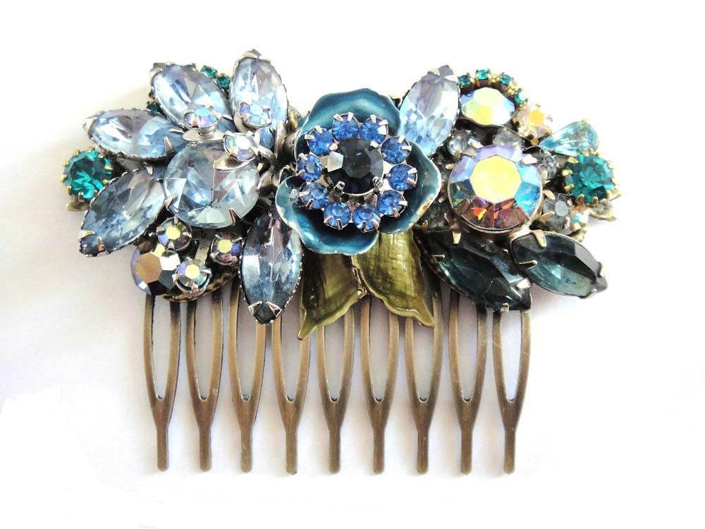 Bridal hair comb peacock blue wedding jewelry Vintage collage rhinestones 
