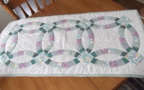handquilted applique table runner double wedding ring From quiltedchaos