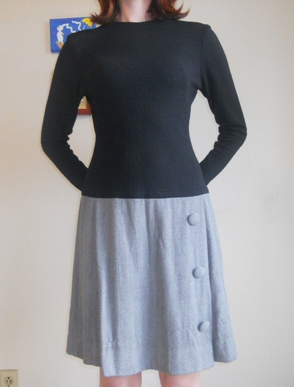 Long Sleeve Black and Grey Drop Waist Mod Dres Size Small Medium