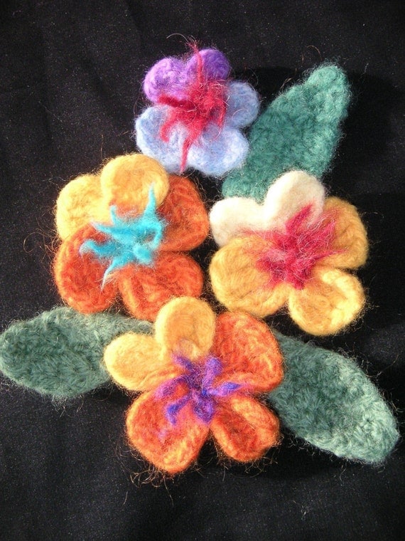 Happy Woman: Crochet pansy pattern