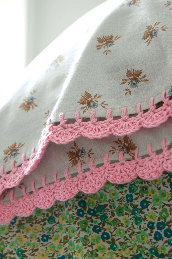 pillowcase with crochet trim  - Tweedy Rose