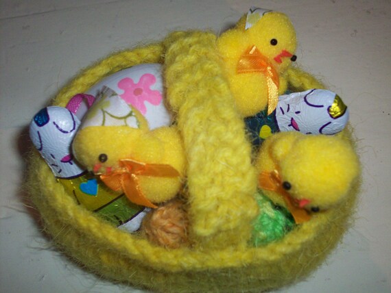 Easter Basket  small yellow knit container for by SpinningStreak