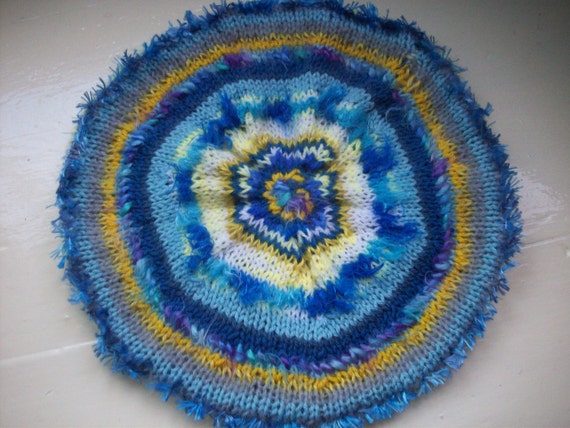 Fun beret knit tam blue yellow Summer Skies by SpinningStreak