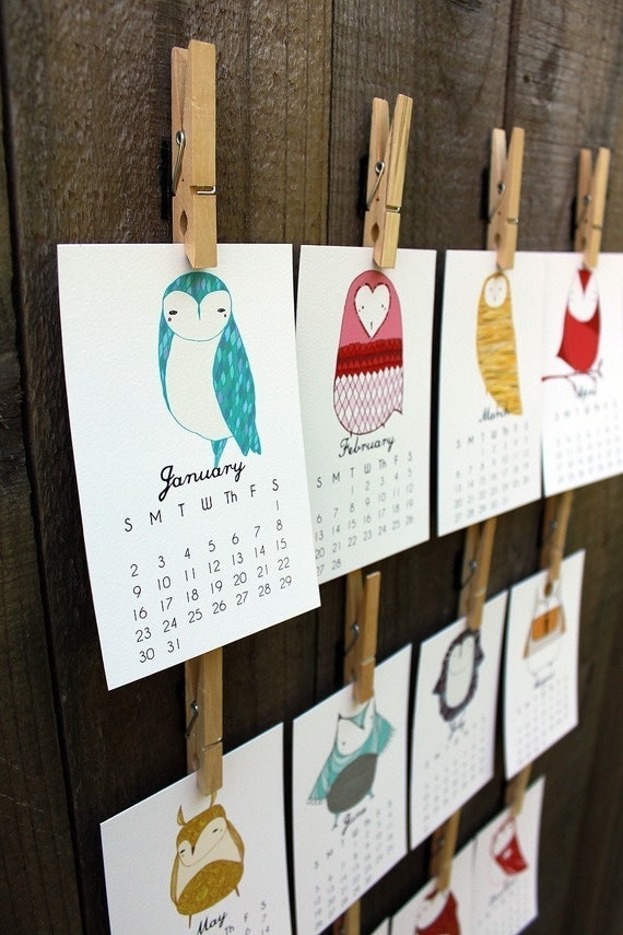 Sale 2013 Illustrated Owl Calendar with Display Easel