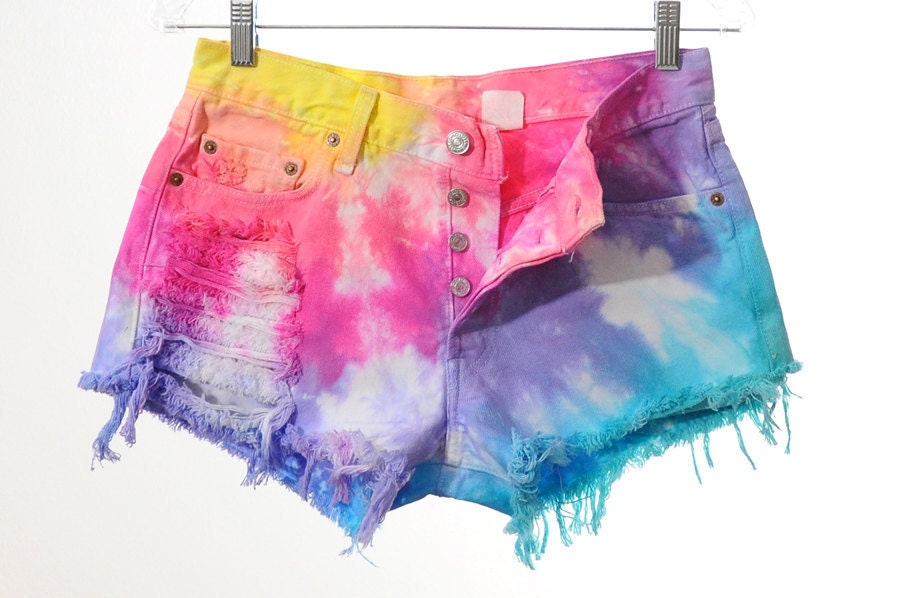 Denim Shorts: How To Tie Dye Denim Shorts Rainbow