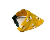 Cat bandana handkerchief - Bees neckerchief - Yellow cat scarf