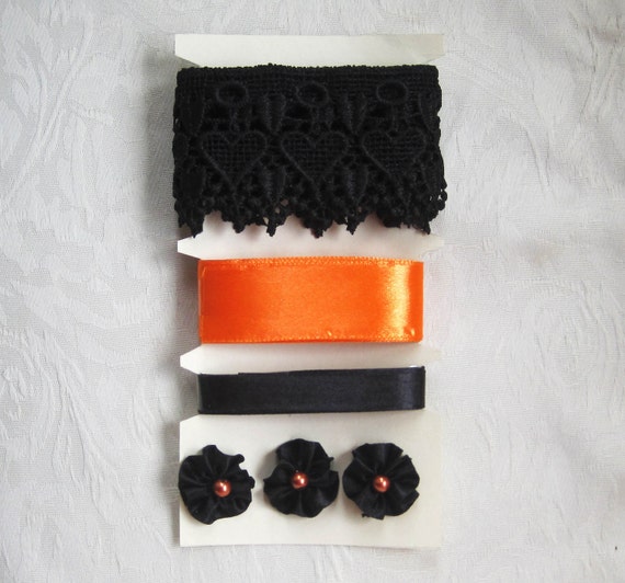 Trim Ribbon Flower Button Pack  Black trim orange by LuluLamore