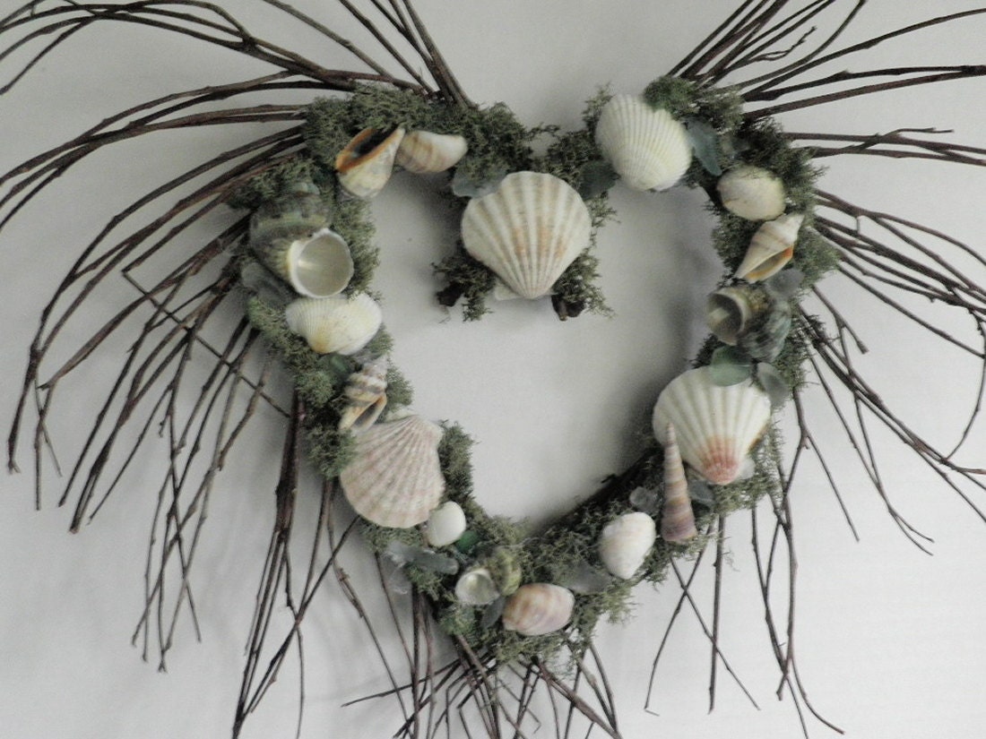 Twig Heart Wreath with Seashells for Beach by AngelsNEverlastings