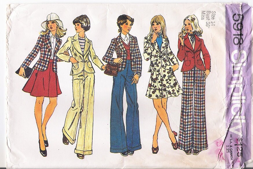 70's fashion | Skirt pattern, Mini skirt pattern, Suit pattern