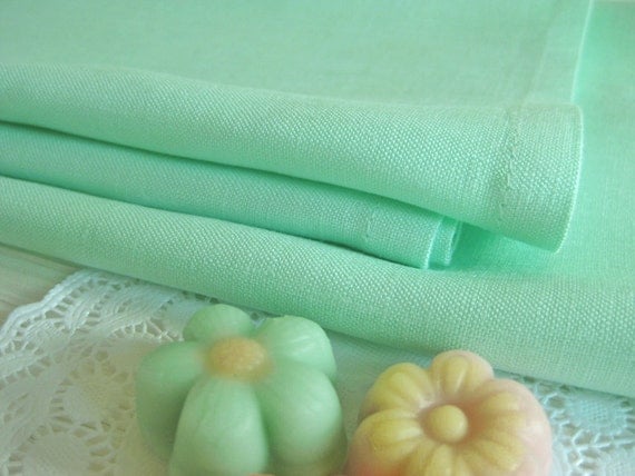 Set of 12 Mint Green Linen Napkins