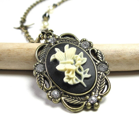 Vintage Style Victorian Black Cream Butterfly by jewelrybyNaLa