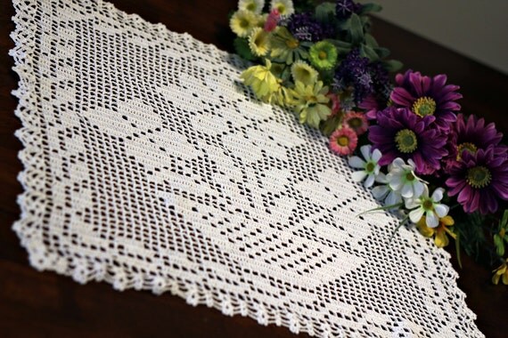 Crochet Flower Basket Doily by DoilyMania on Etsy