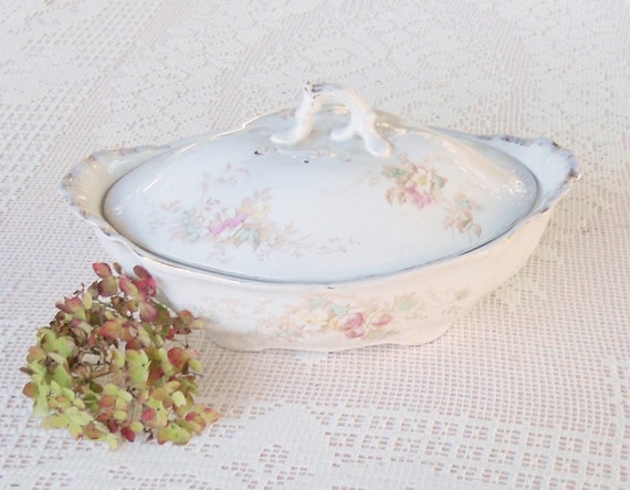 Alfred Meakin Covered Vegetable Bowl - Vintage, English Decor, Porcelain, French, Shabby Chic, Farmhouse, Wedding, Oval, Floral