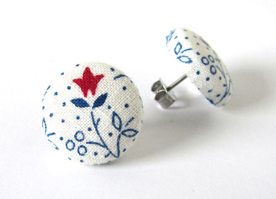 Christmas stud earrings winter white blue red by KooKooCraft