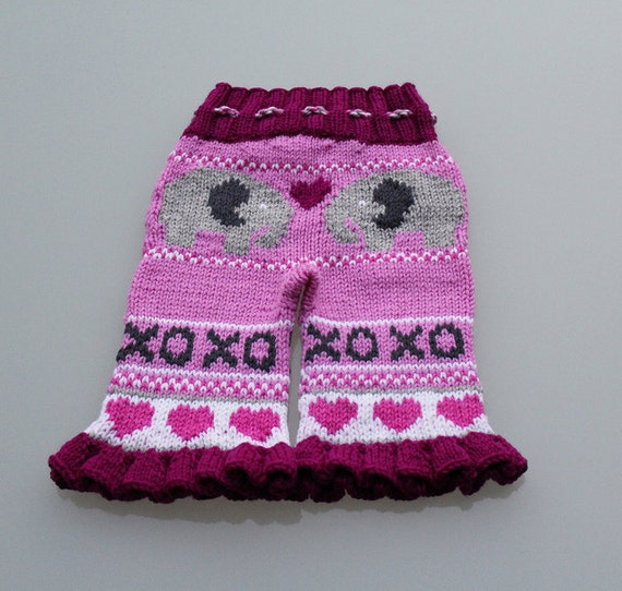 *REDUCED* BN Unique Love March Capris (M+) *REDUCED* BN Unique Love March Capris (M+)