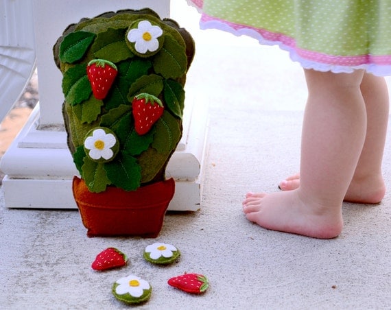 Strawberry Montessori Work. Handmade Summer Fruit Counting and Sorting Toy by Aly Parrott on Etsy. Made to Order.