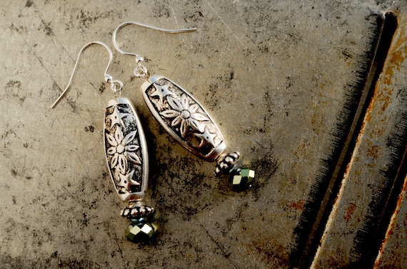 Silvery dangle earrings