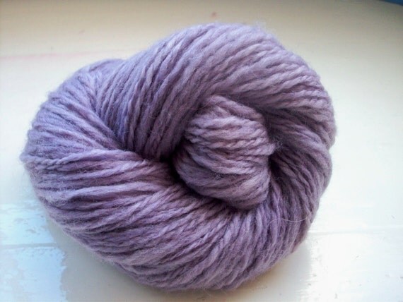Handspun merino yarn natural dyed lavender by SpinningStreak