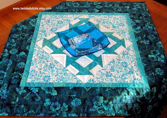 Stunning Quilted Table Topper Quilted Wall by twistedsticks